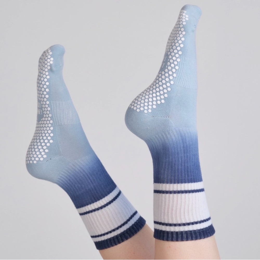 Lucky Honey the ombré grip socks dusk
